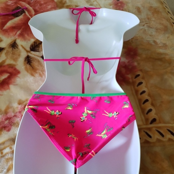 New joe boxer 2 piece bathing suit - Picture 3 of 3